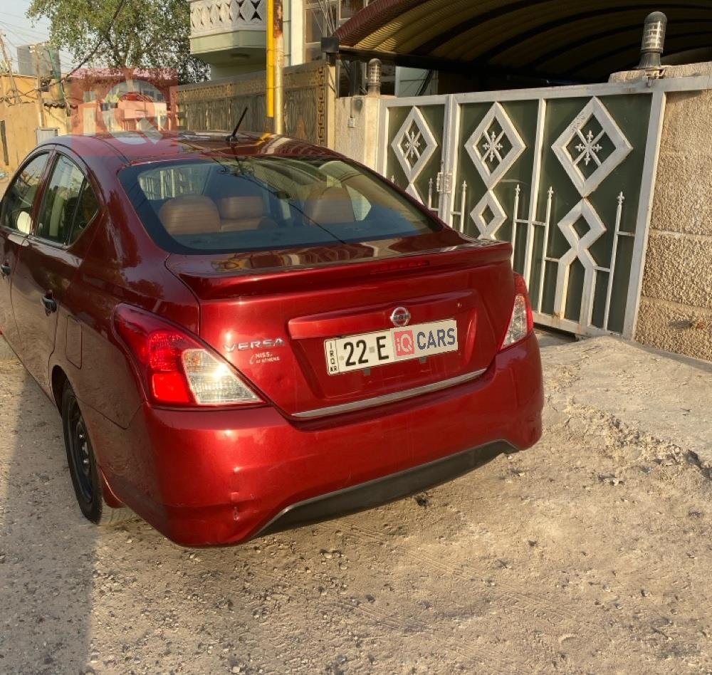Nissan Versa
